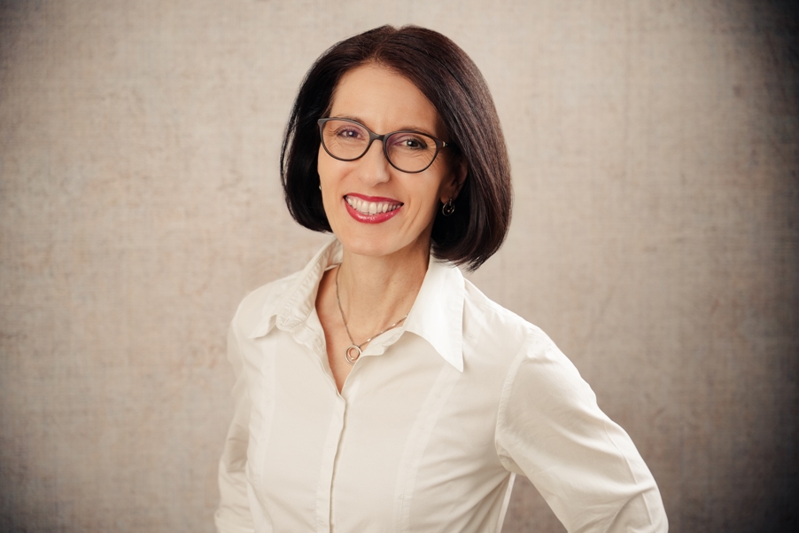 Alexandra Wallner Diplom-Oecotrophologin und Ernährungsberaterin