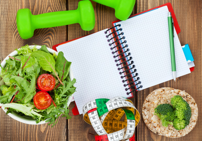 Abnehmen und Gewicht - Ernährungsprotokoll aufschreiben